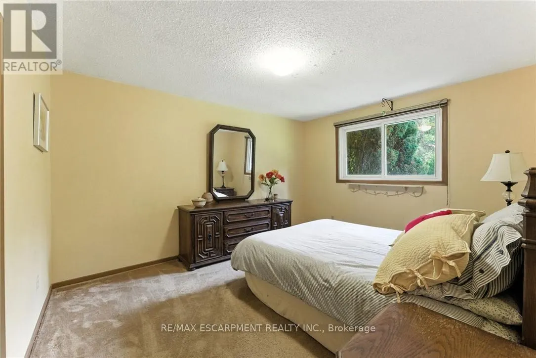 2682 JERSEYVILLE ROAD W