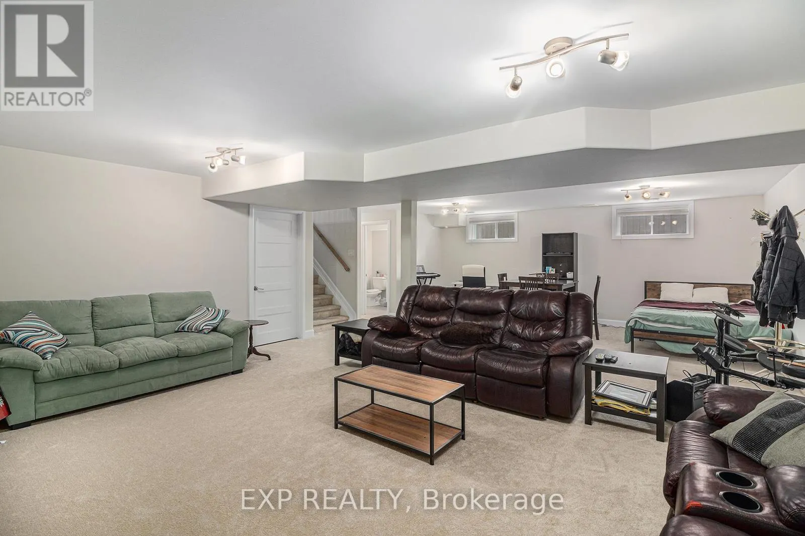 701 AZURE STREET