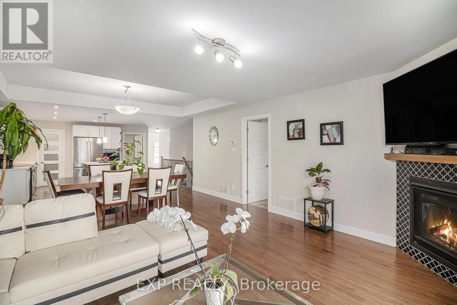 701 AZURE STREET