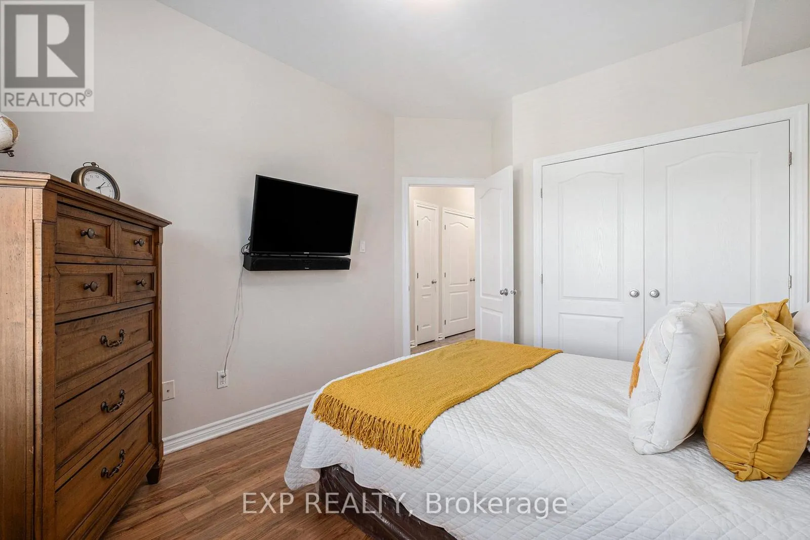 3 - 199 BOURDEAU BOULEVARD
