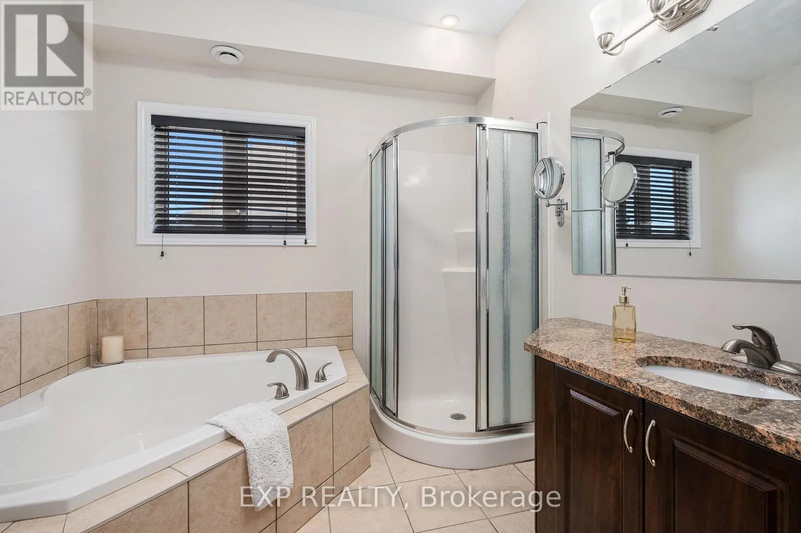 3 - 199 BOURDEAU BOULEVARD