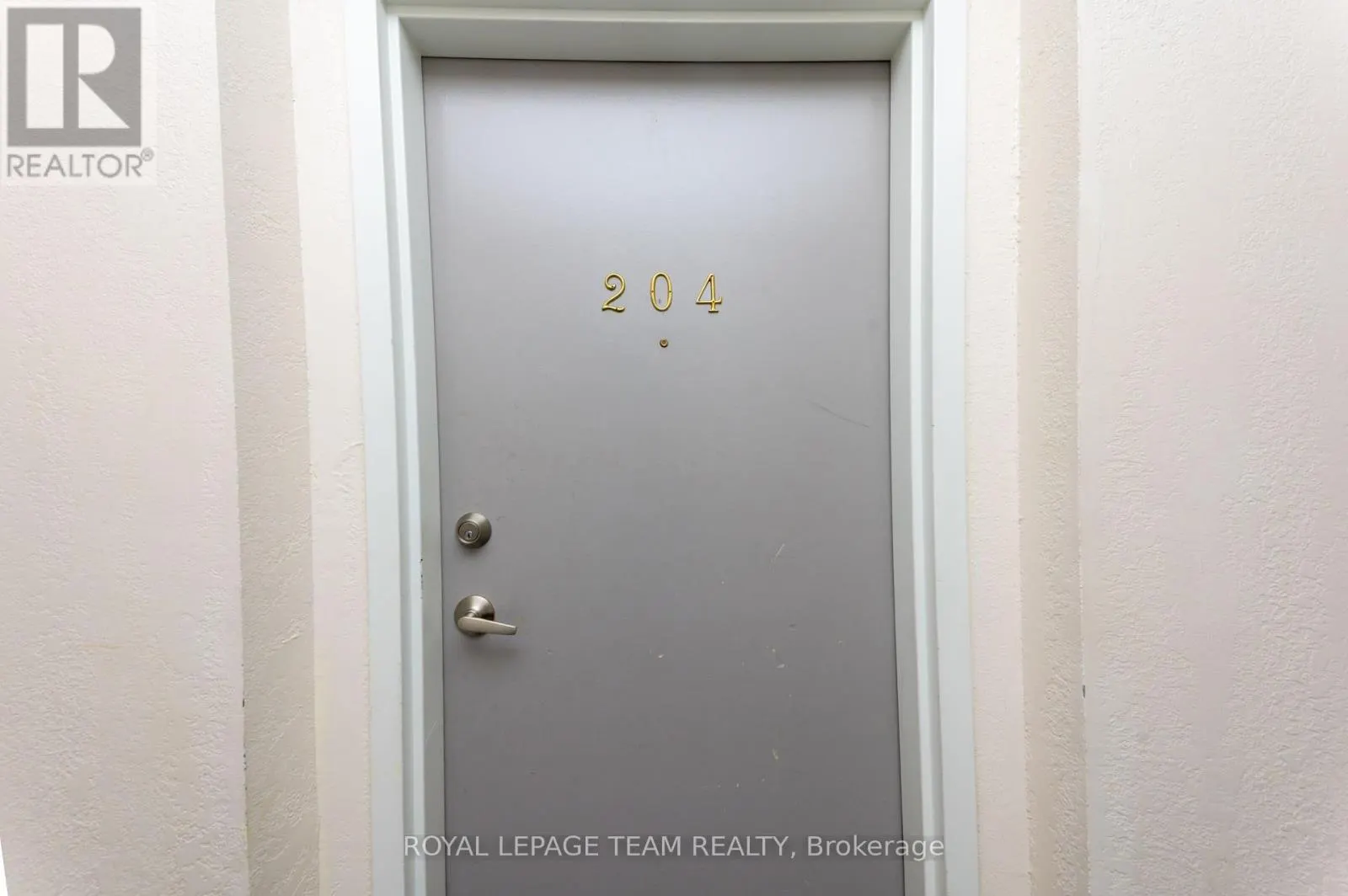 204 - 266 LORRY GREENBERG DRIVE