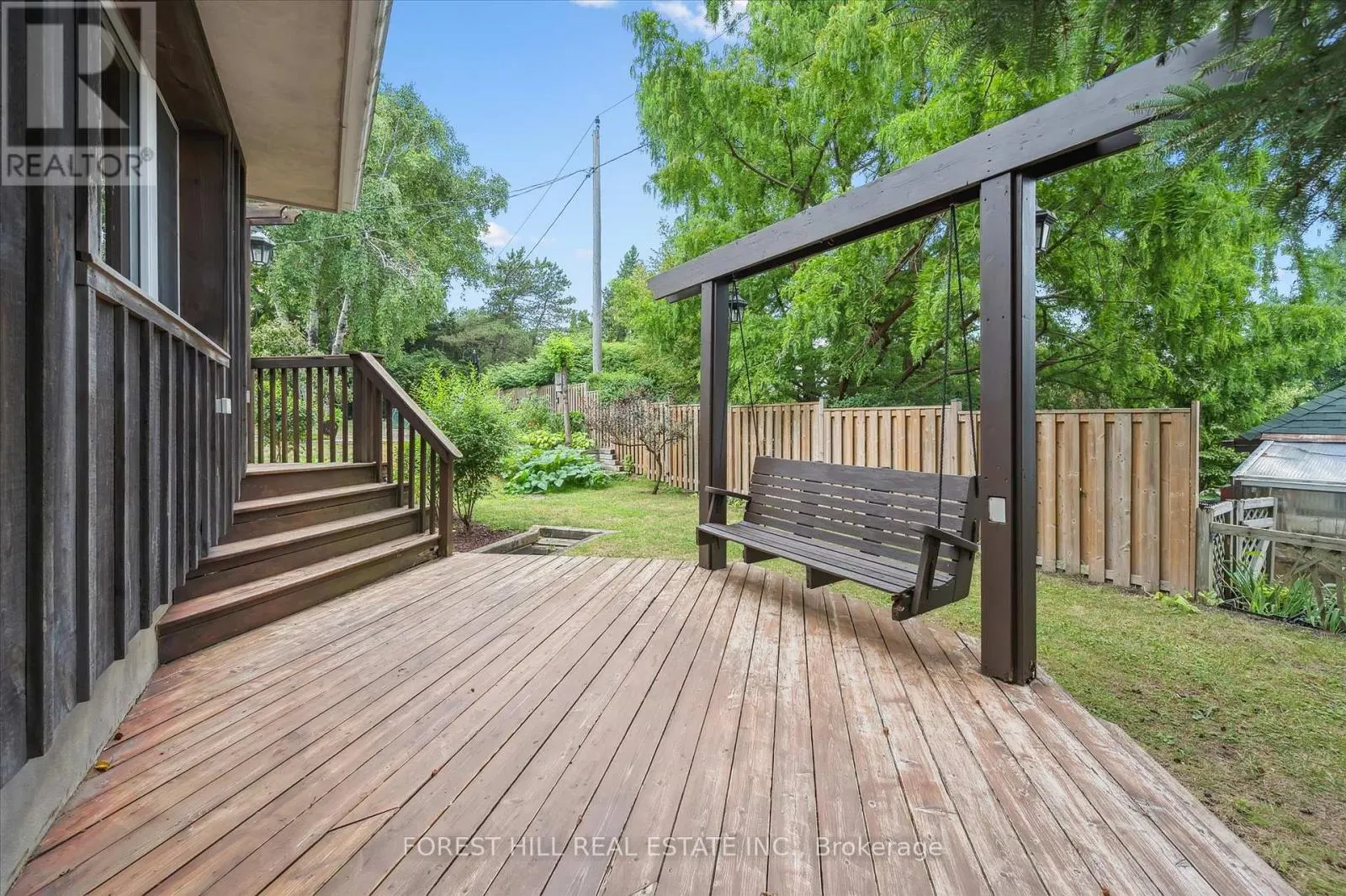 688 ROCKWAY DRIVE