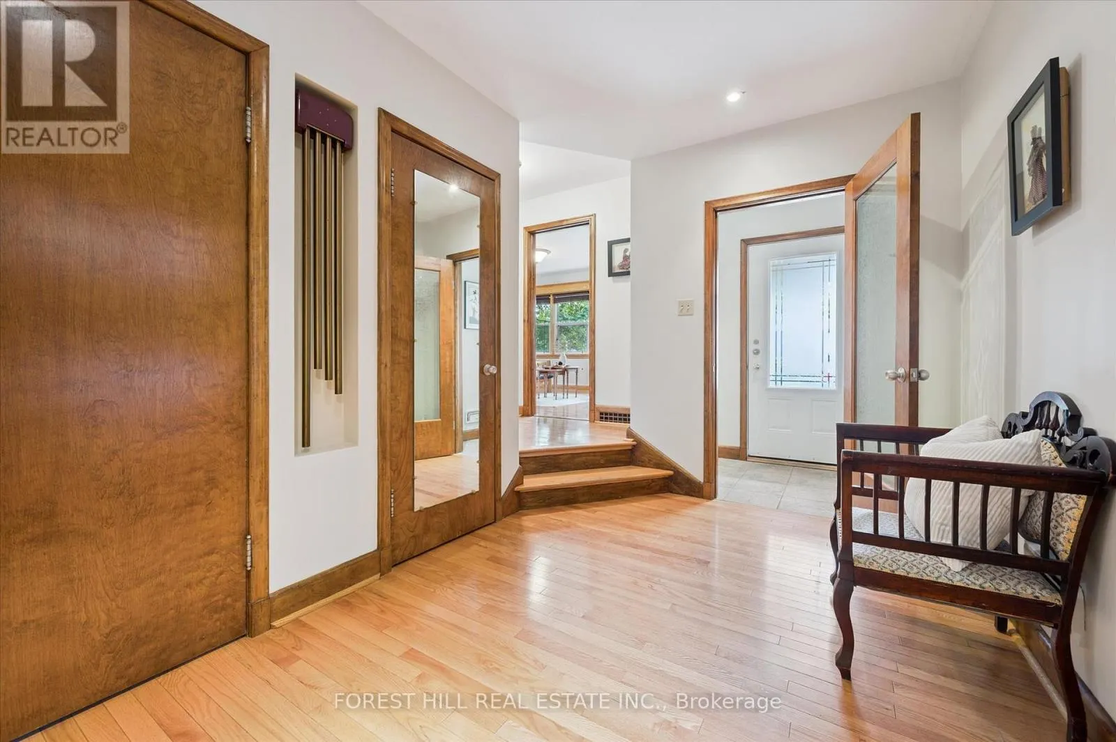 688 ROCKWAY DRIVE