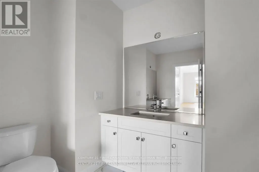 39 - 2650 BUROAK DRIVE, #39