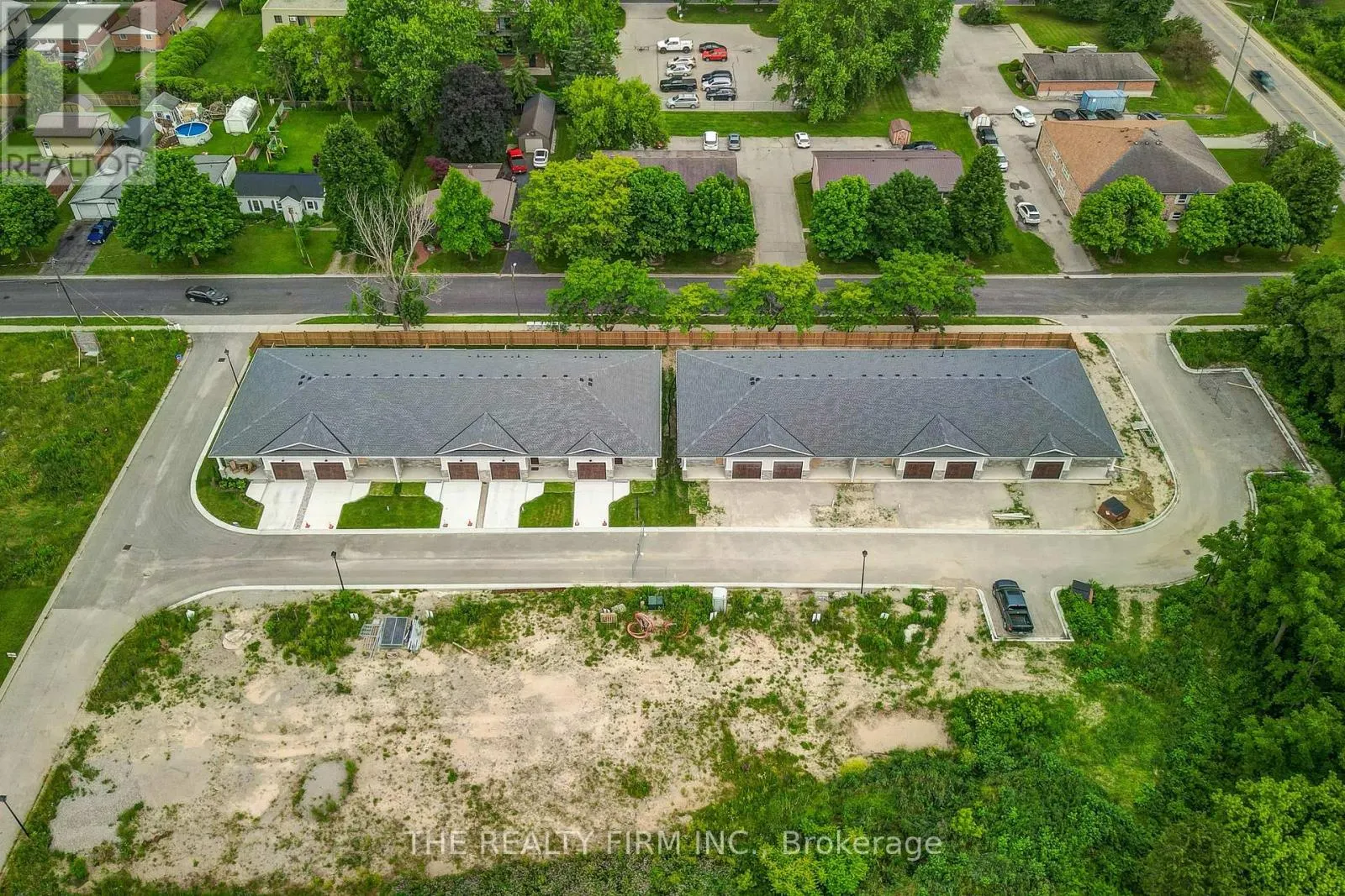 9 - 85 FOREST STREET, #9