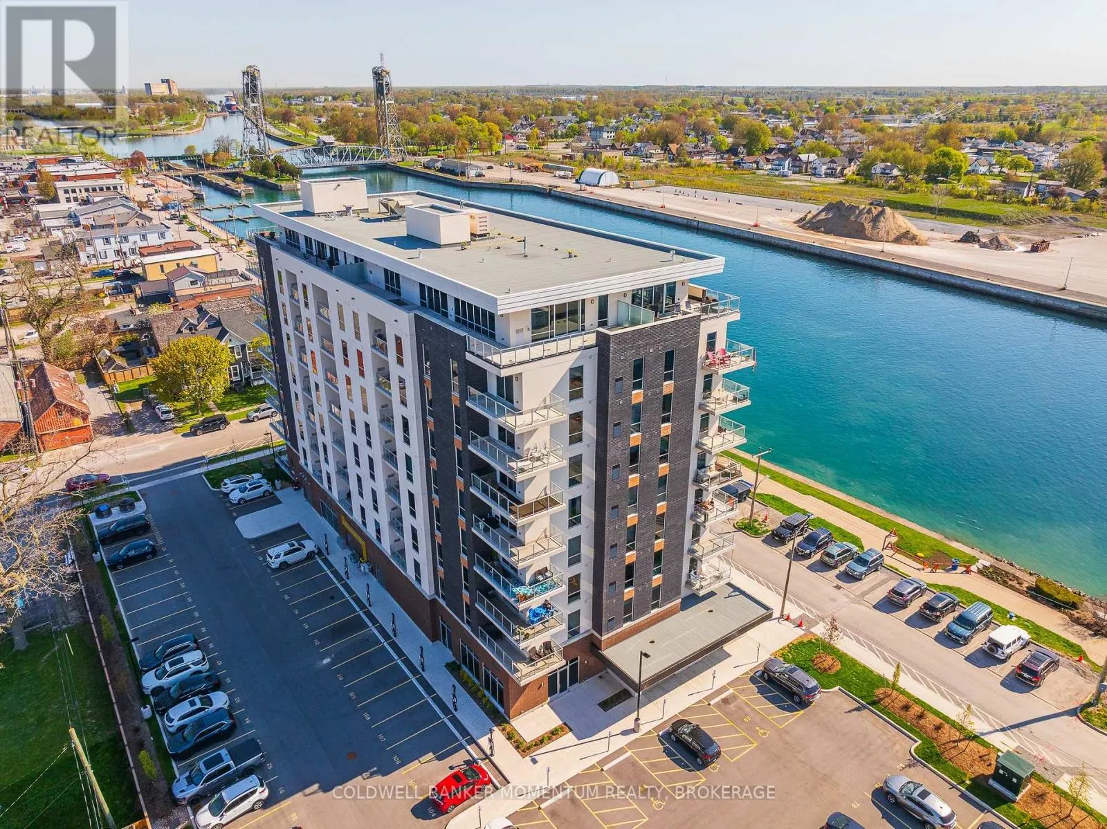 403 - 118 WEST STREET, #403