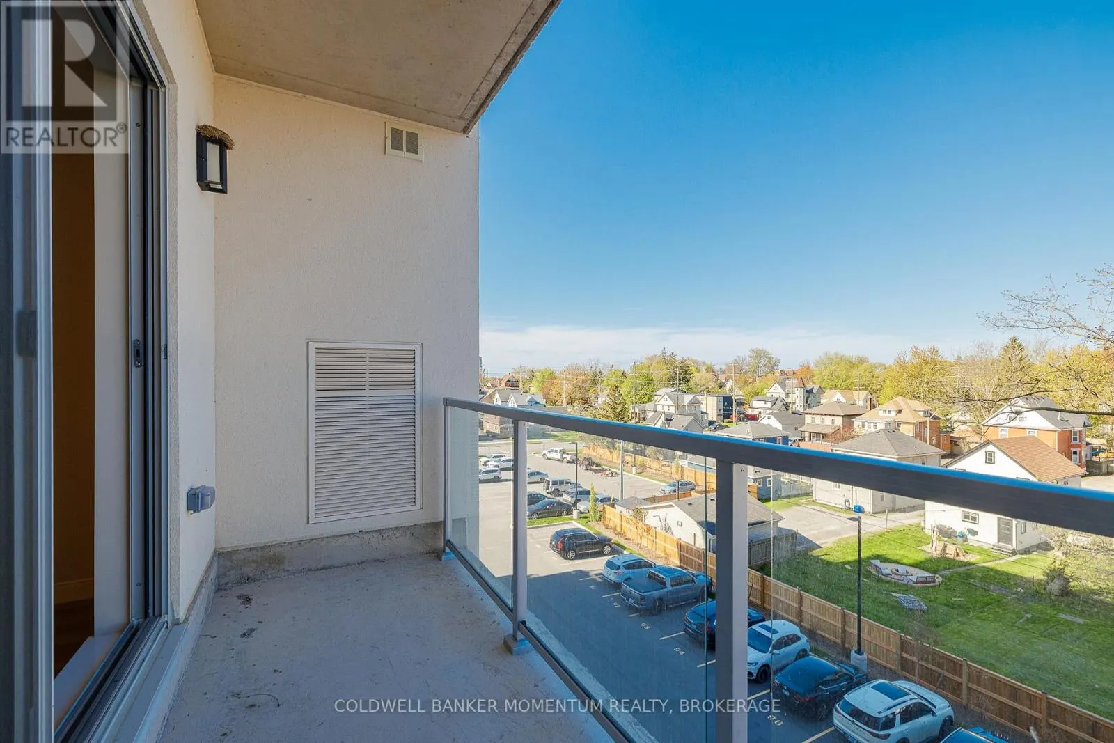 403 - 118 WEST STREET, #403