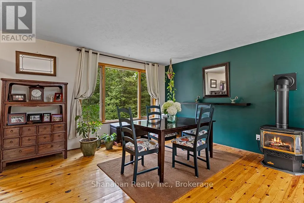 175 WARNER BAY ROAD