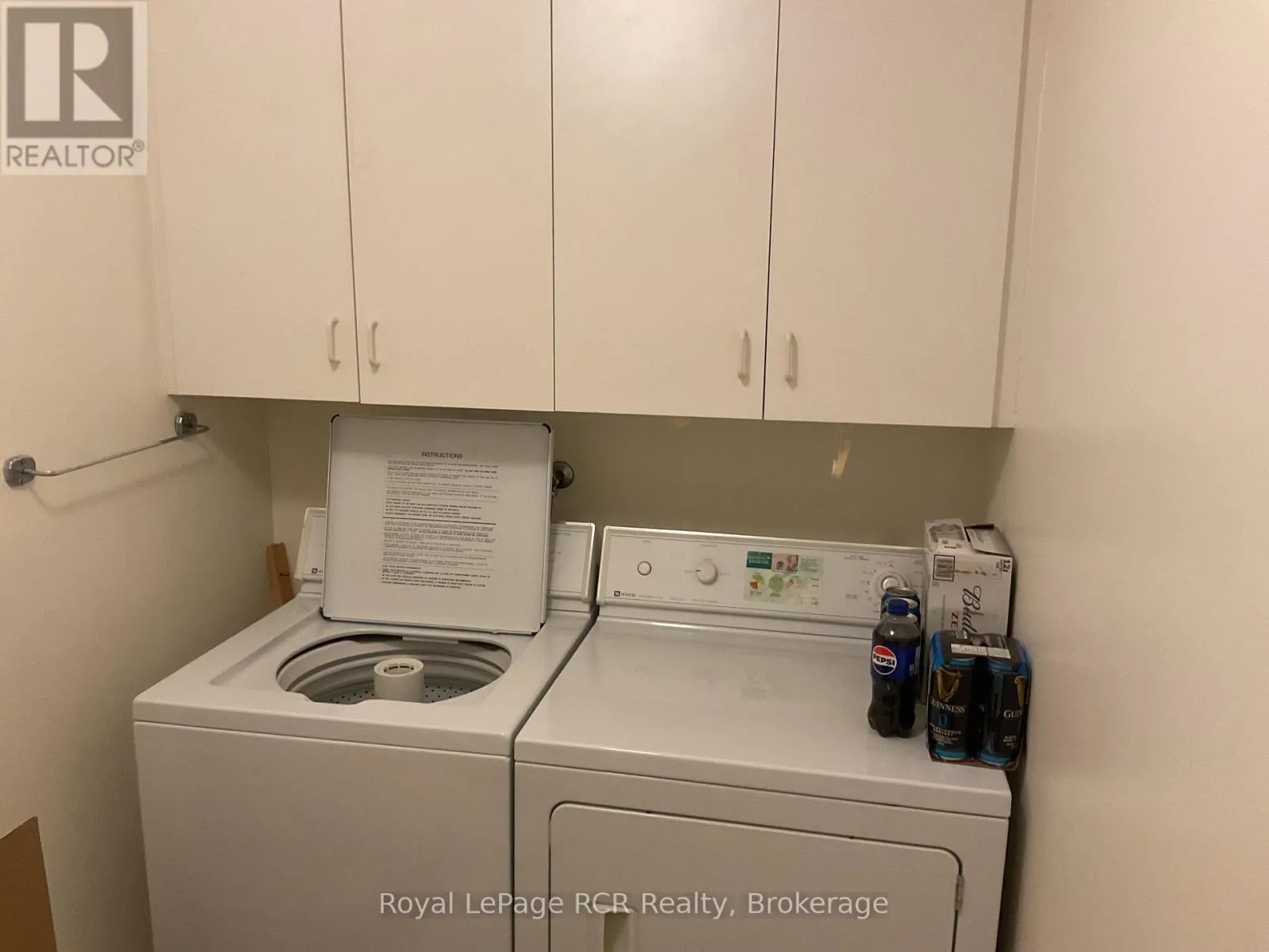 211 - 2555 3RD AVENUE W, #211