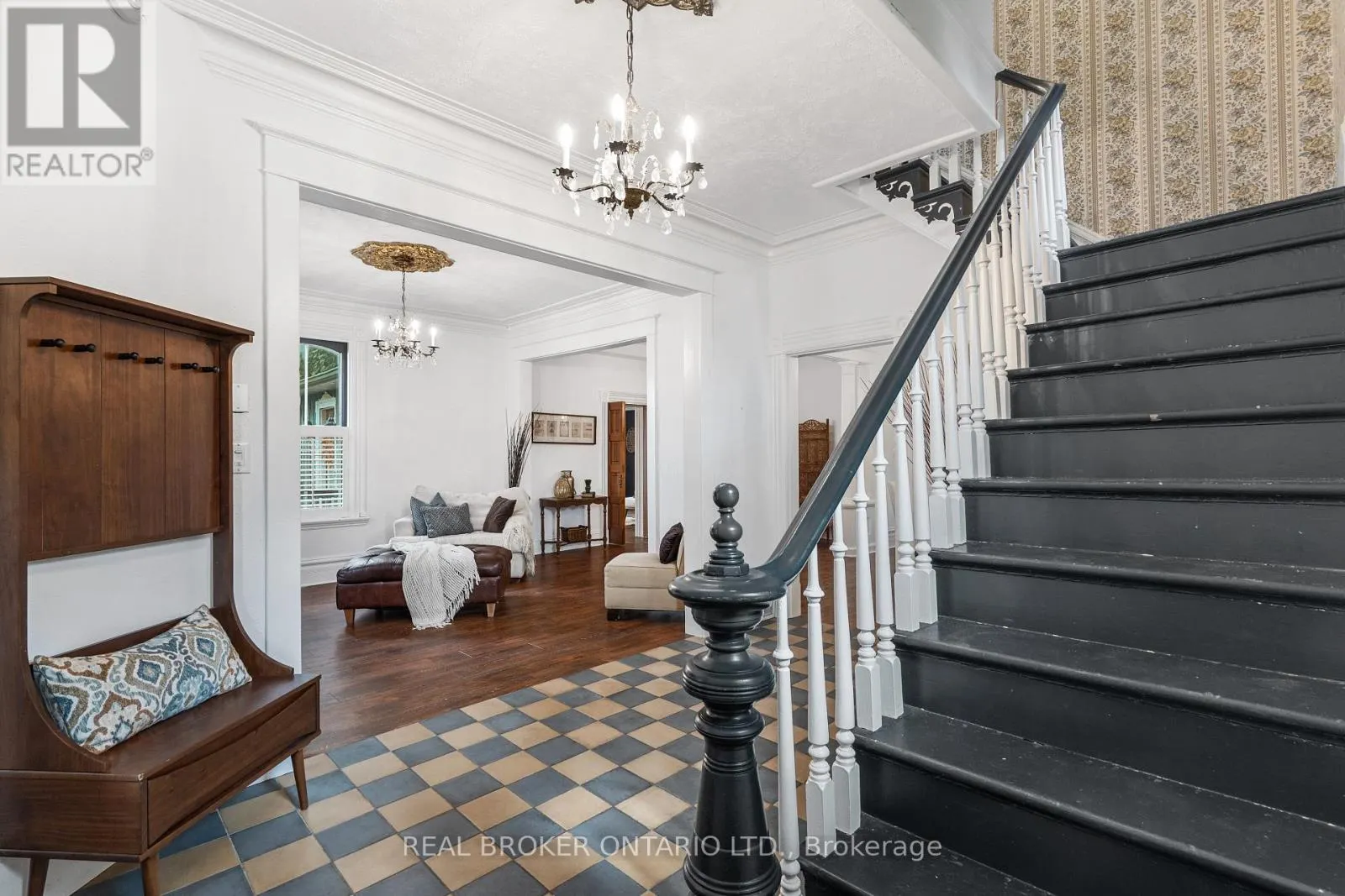 74 LAKE AVENUE W