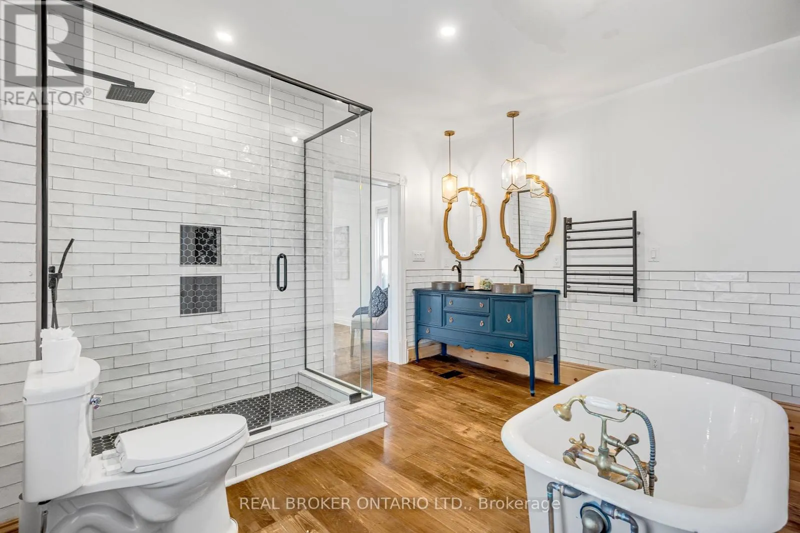 74 LAKE AVENUE W
