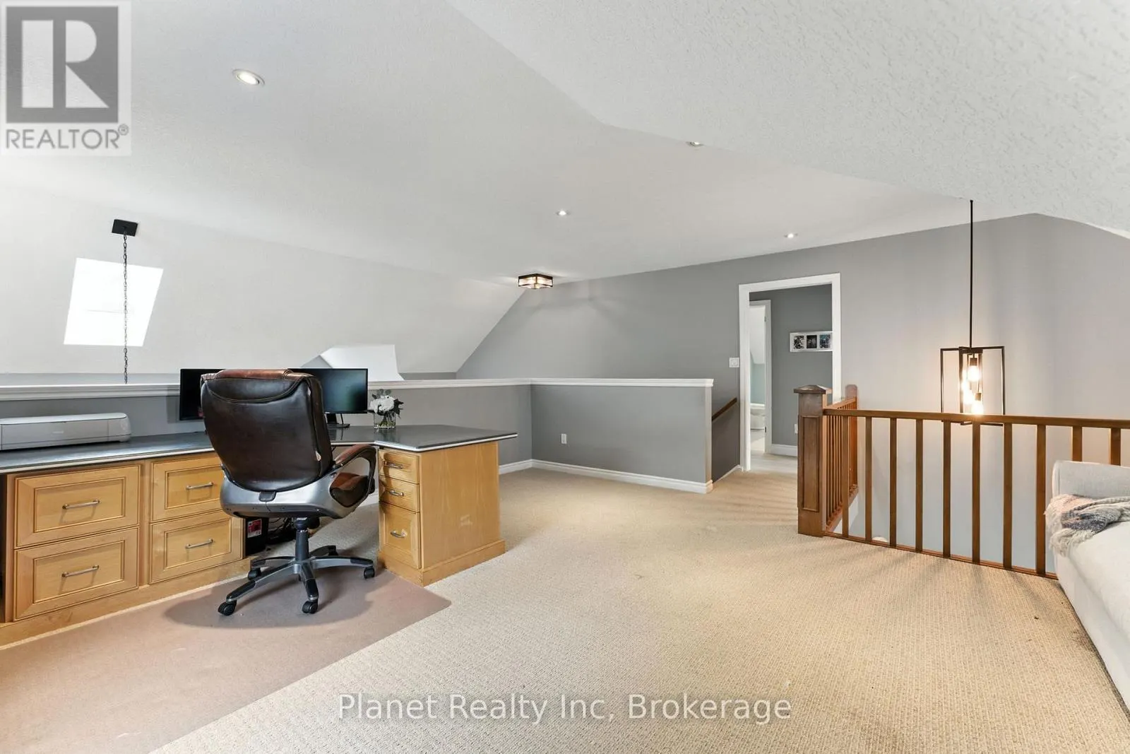 63 TRUESDALE CRESCENT