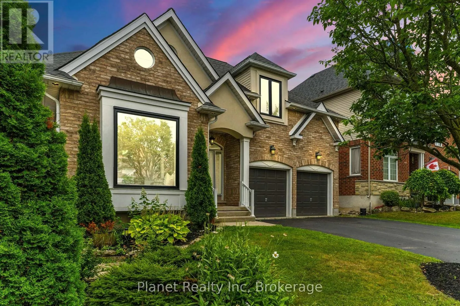 63 TRUESDALE CRESCENT