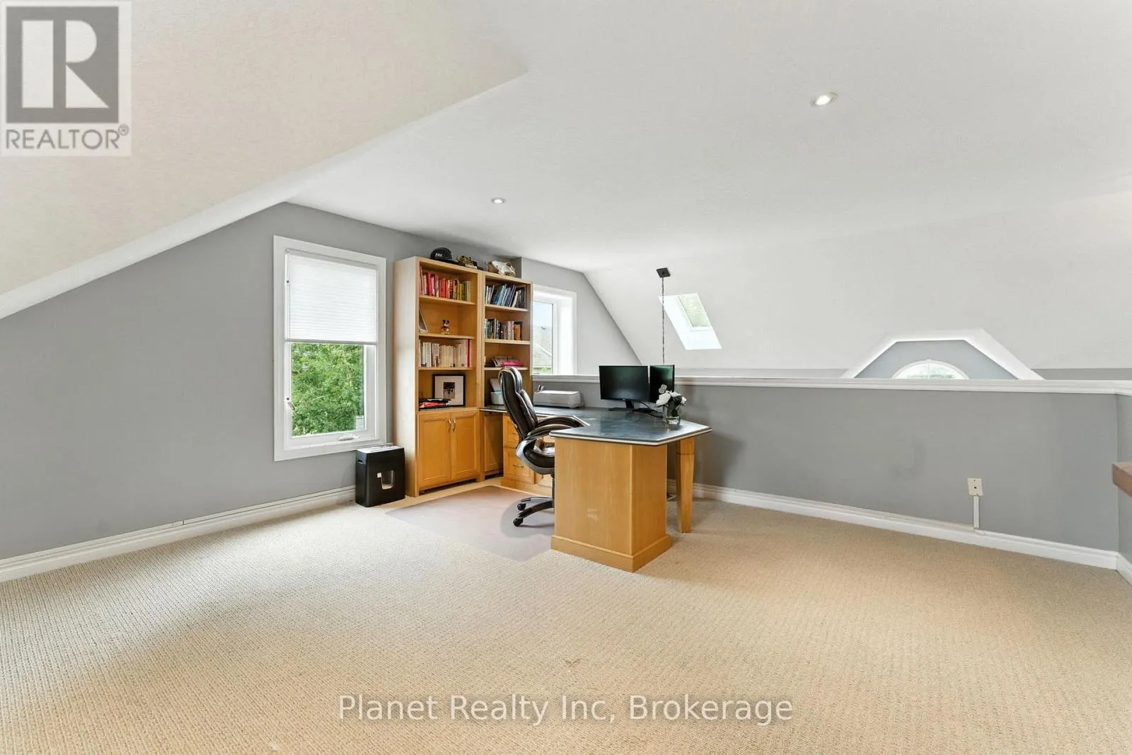 63 TRUESDALE CRESCENT