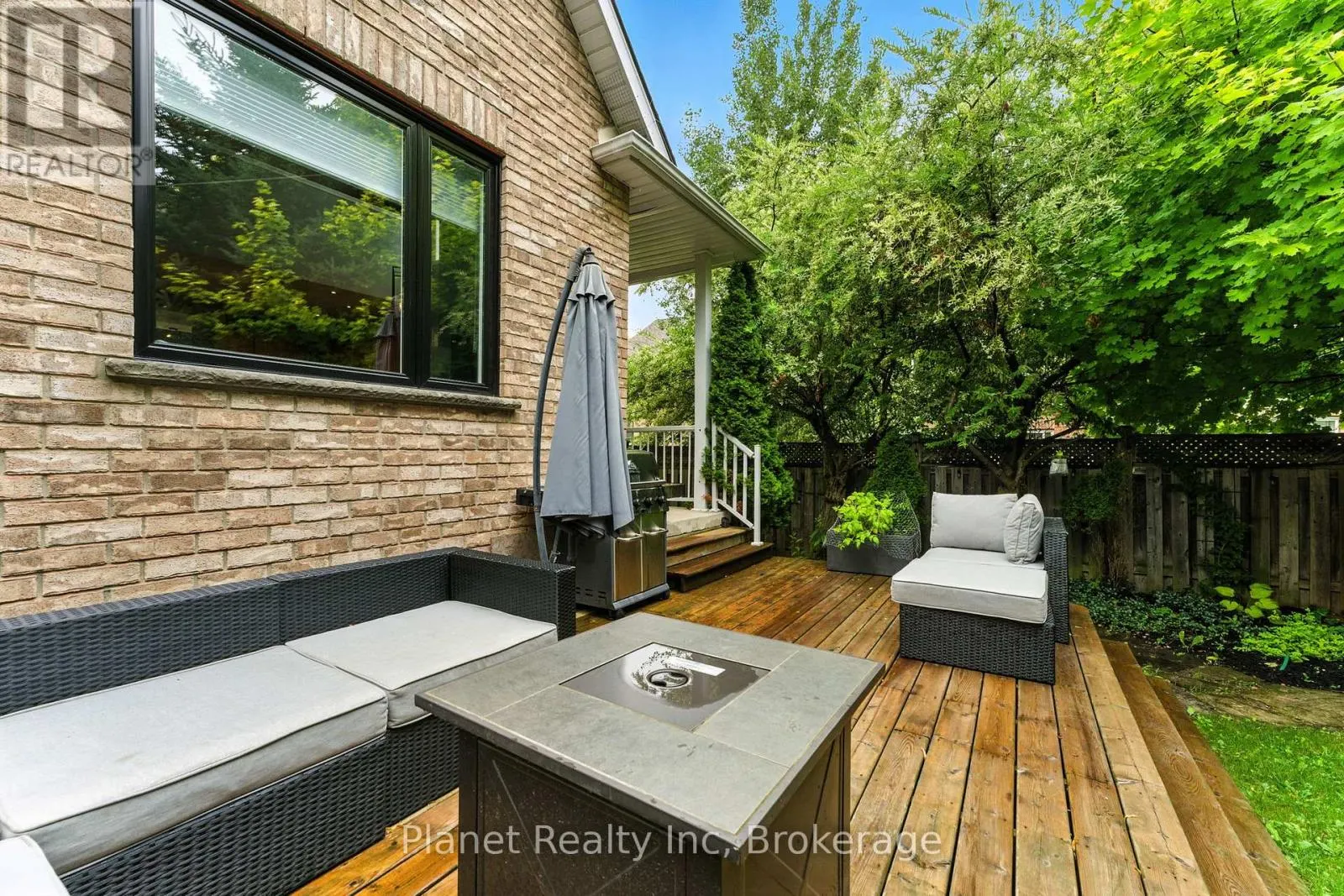 63 TRUESDALE CRESCENT
