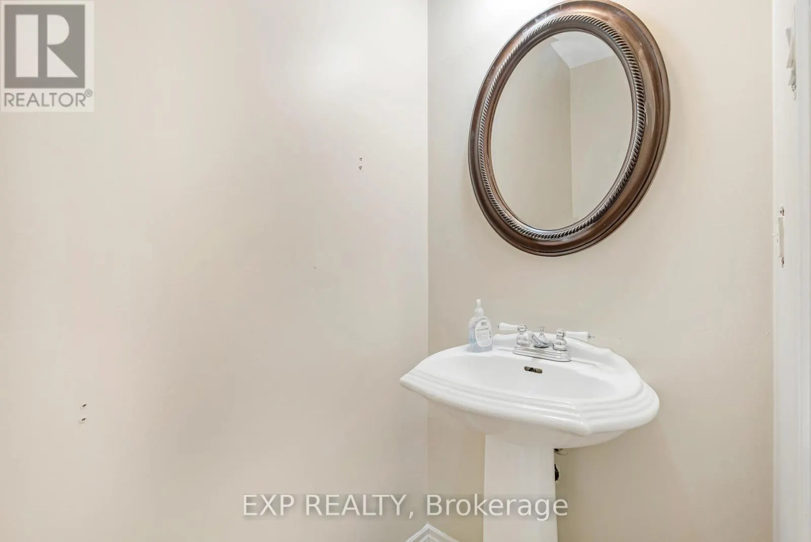 88 RAND STREET S