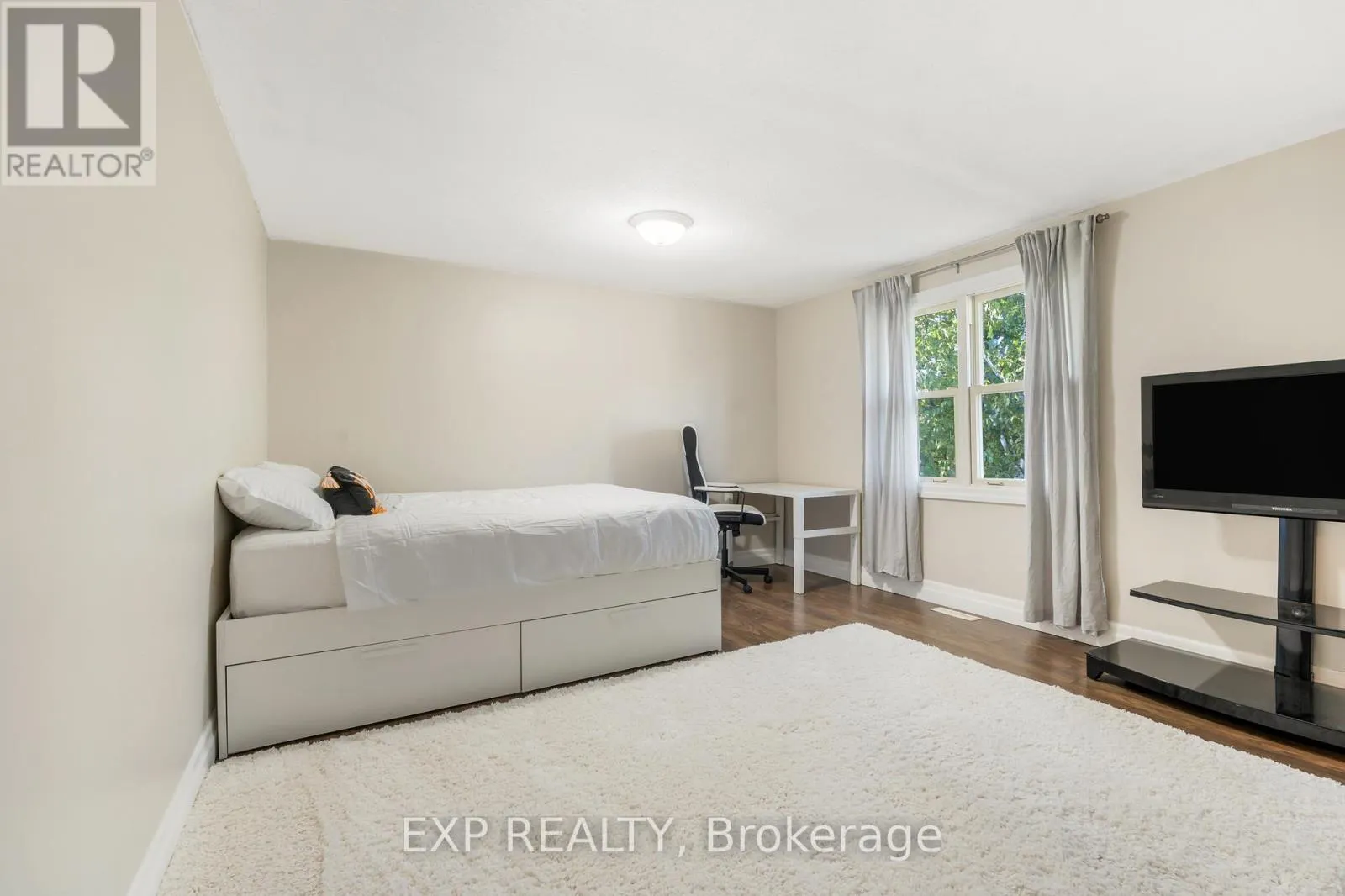 88 RAND STREET S