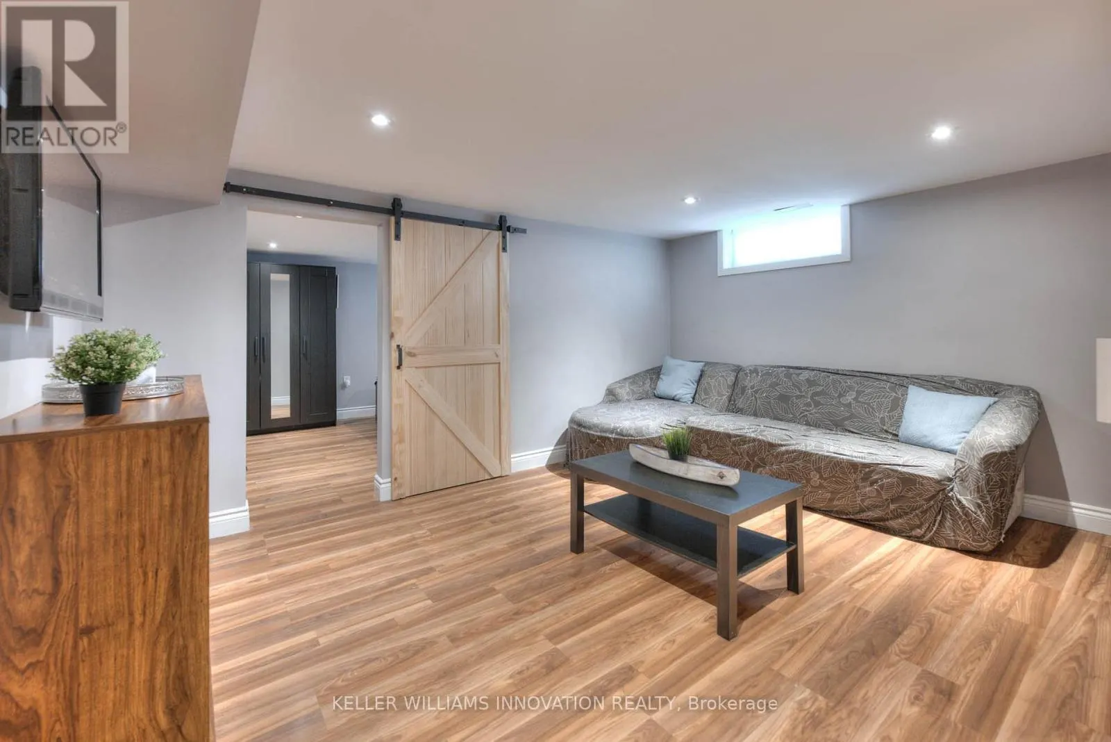 38 FAIRLAWN ROAD