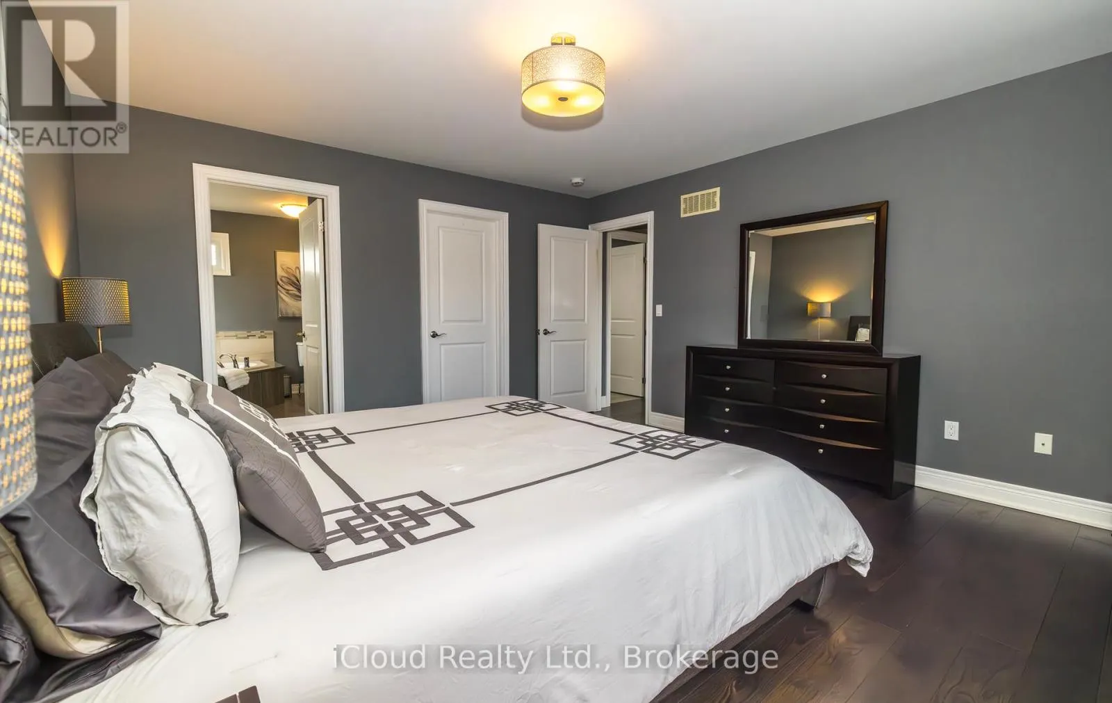 9305 EAGLE RIDGE DRIVE