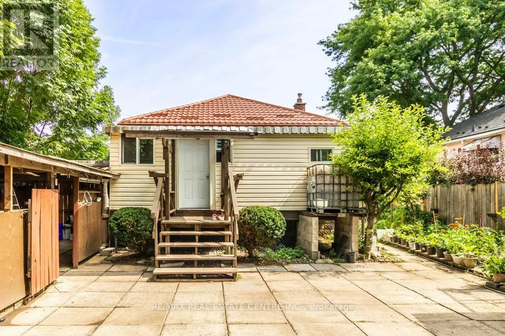 20 AUDREY STREET