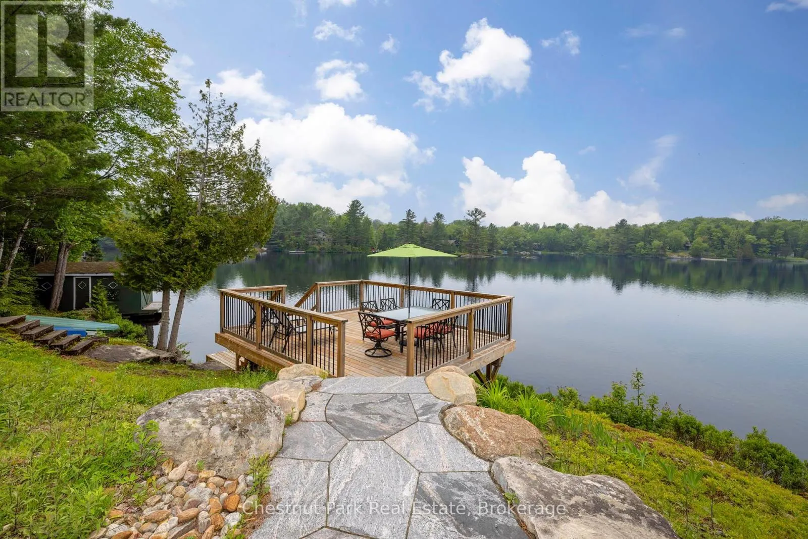 4 MALLARD LANE