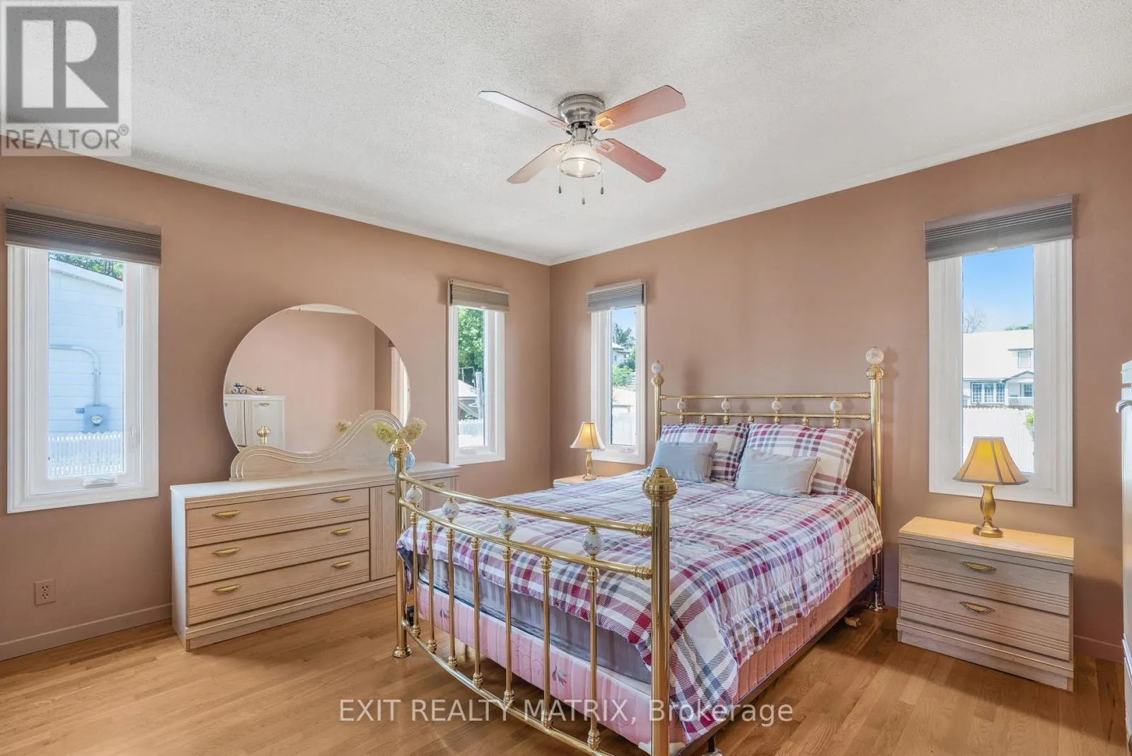 366 TELEGRAPH ROAD