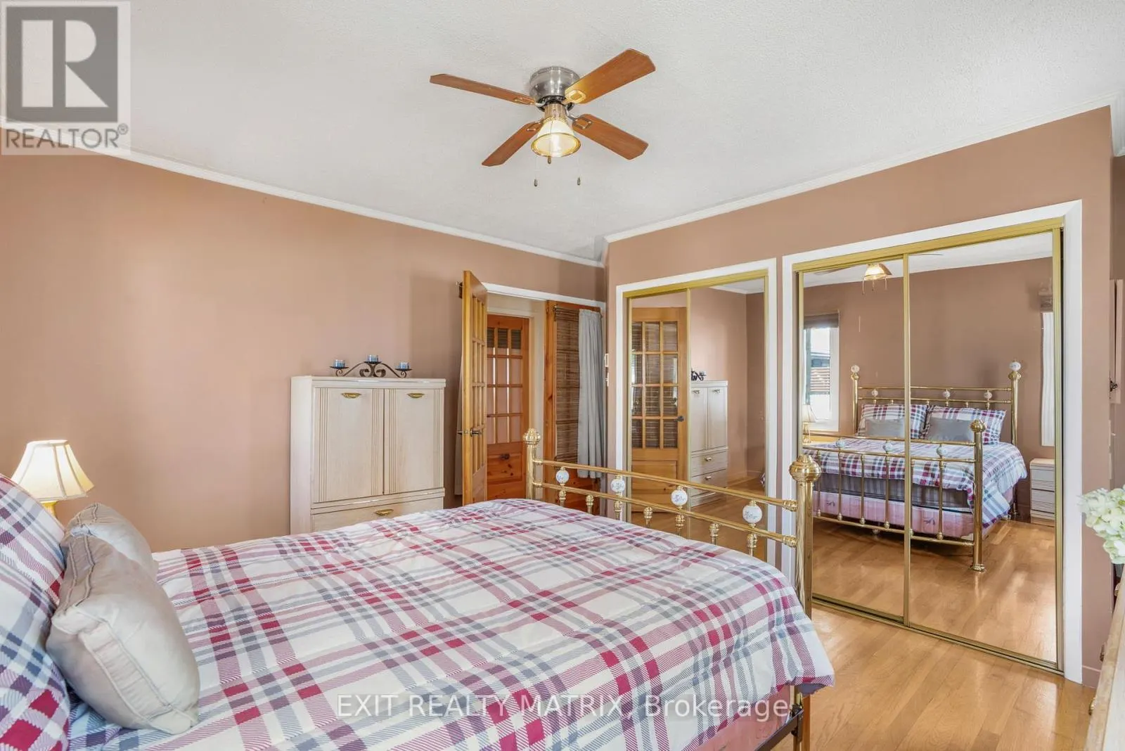 366 TELEGRAPH ROAD