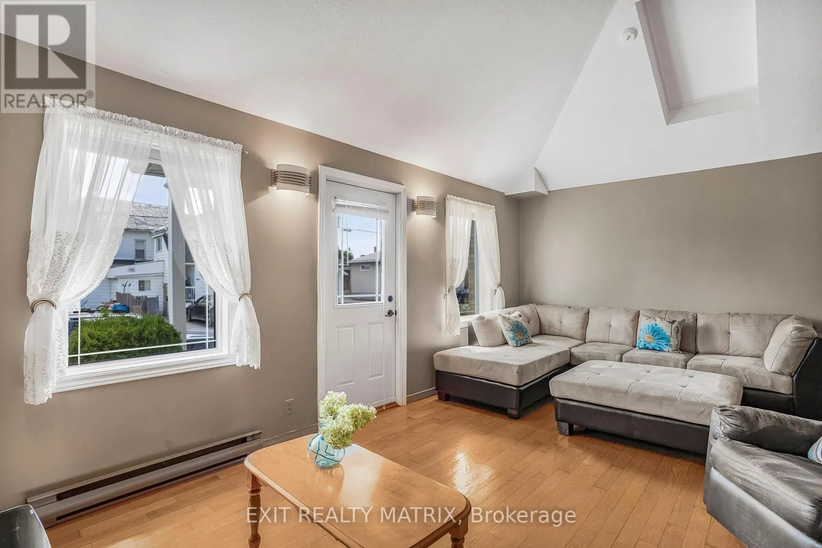 366 TELEGRAPH ROAD