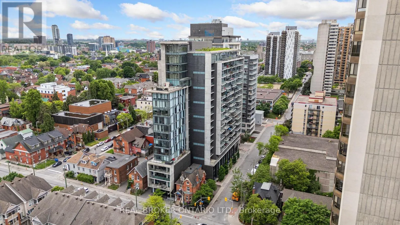 1208 - 224 LYON STREET N