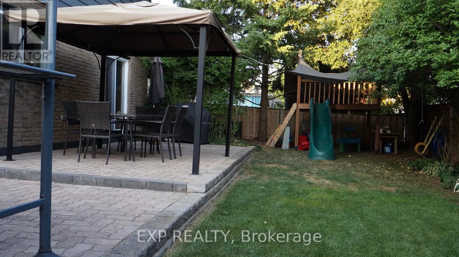 249 WHITELOCK STREET
