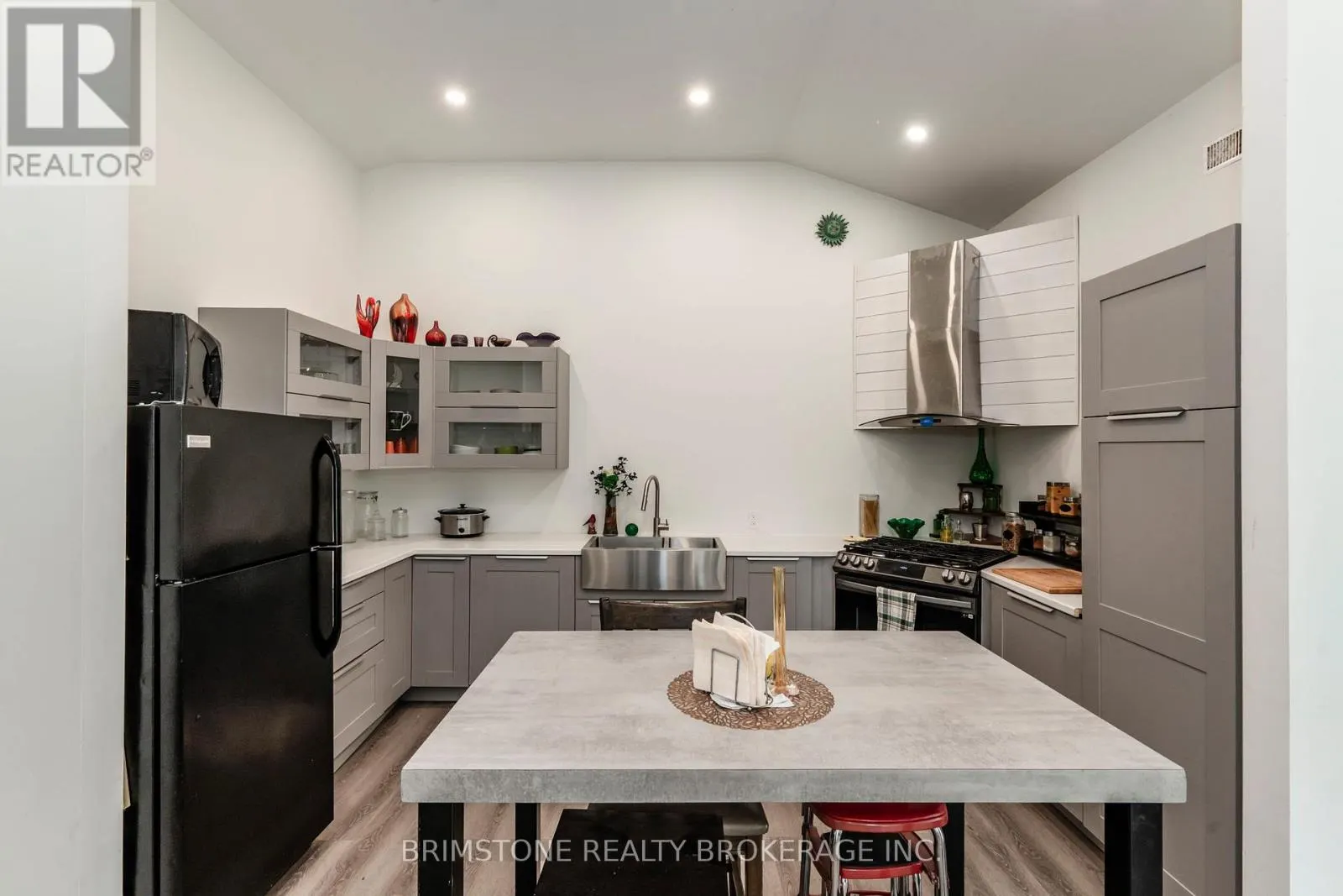 936488 DUFFERIN COUNTY ROAD 18 ROAD