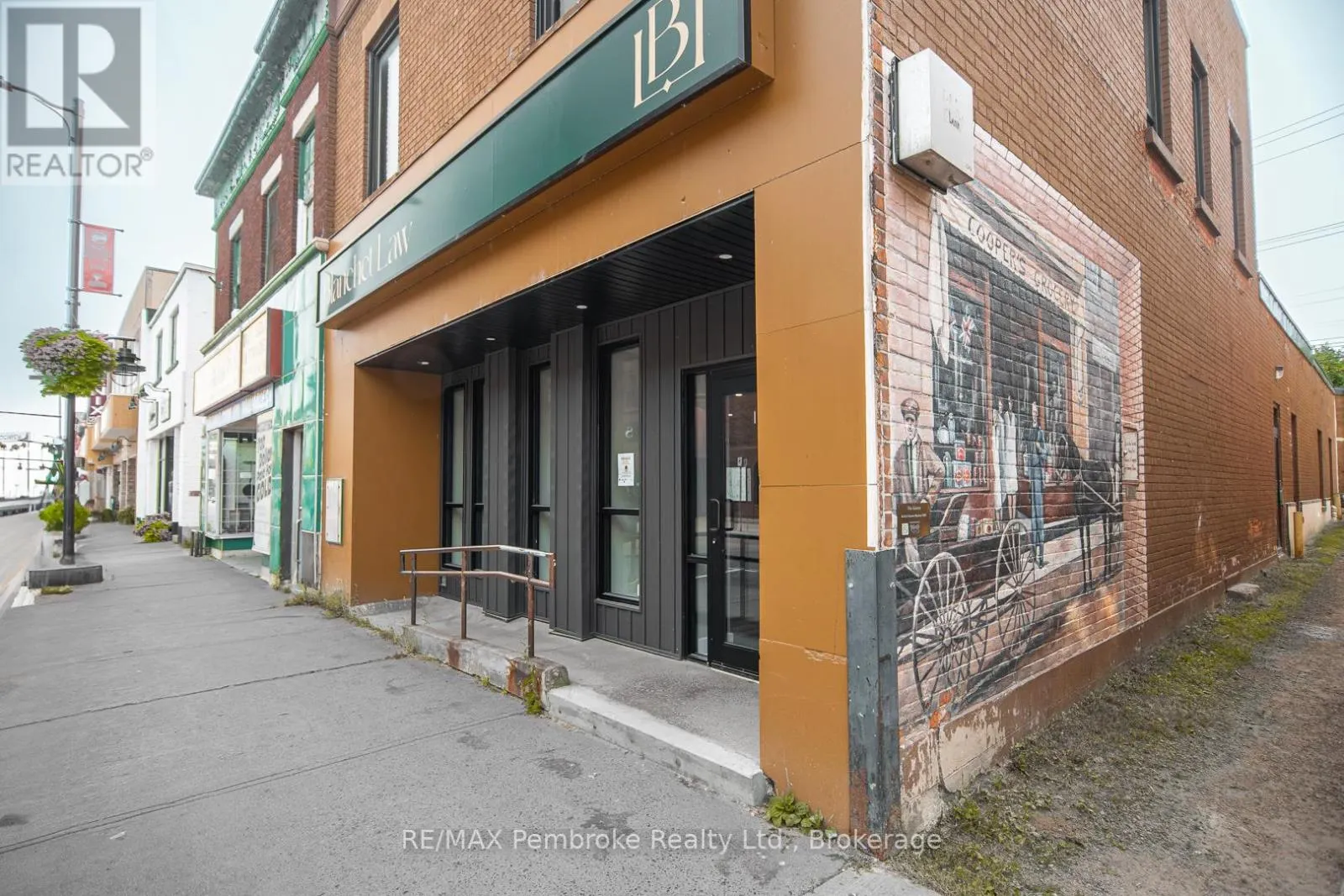 150 PEMBROKE STREET W