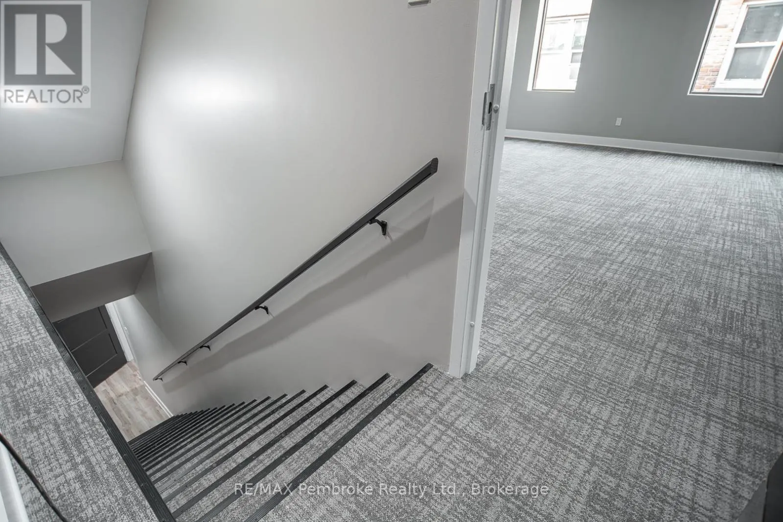 150 PEMBROKE STREET W