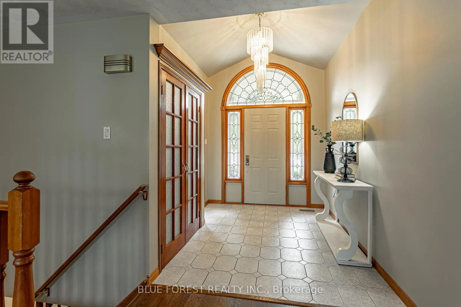 15 CALVERT PLACE