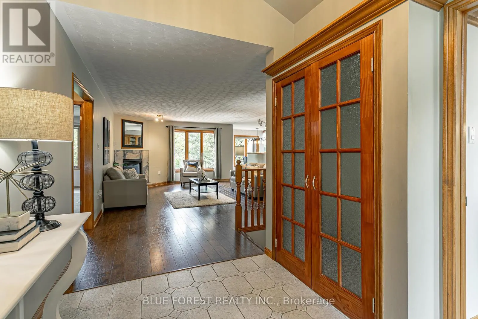 15 CALVERT PLACE