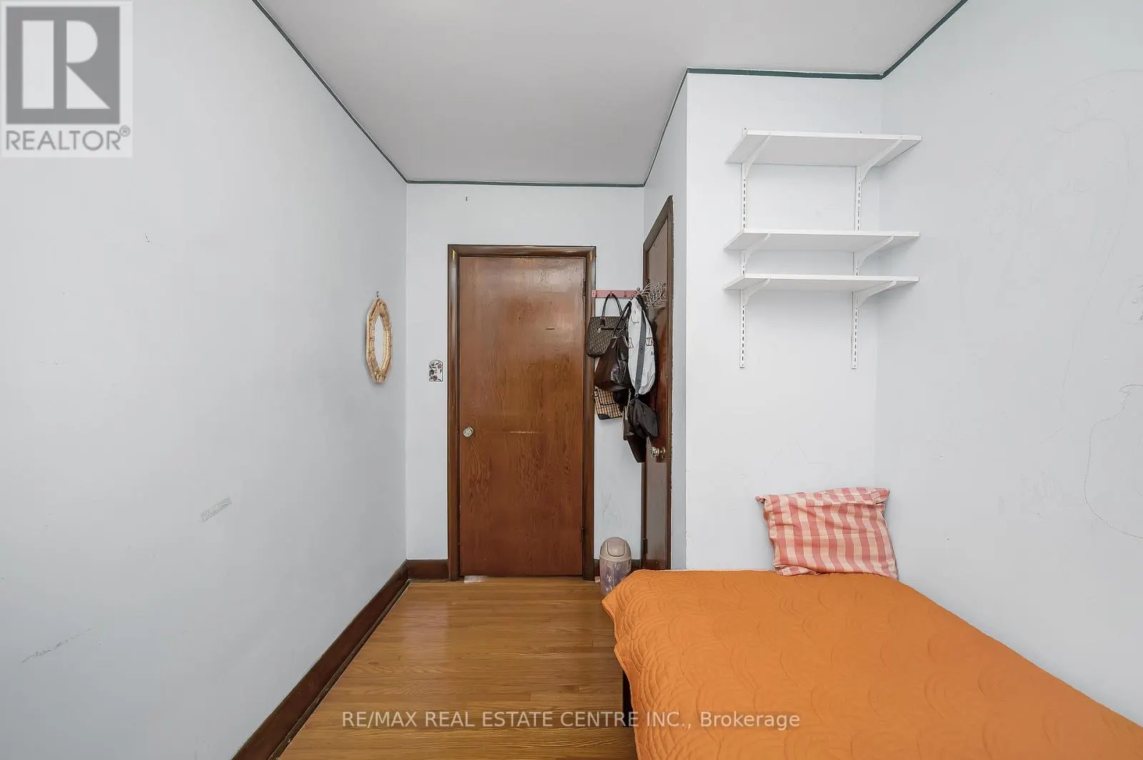 676 UPPER WENTWORTH STREET