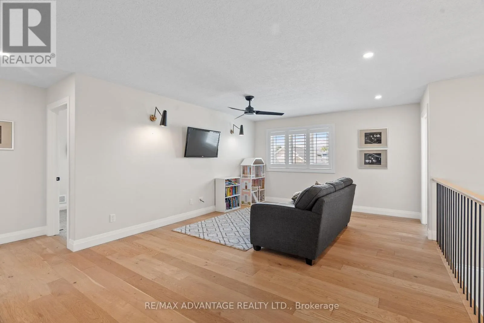 94 MILL POND CRESCENT