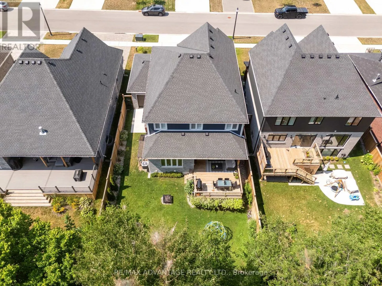 94 MILL POND CRESCENT