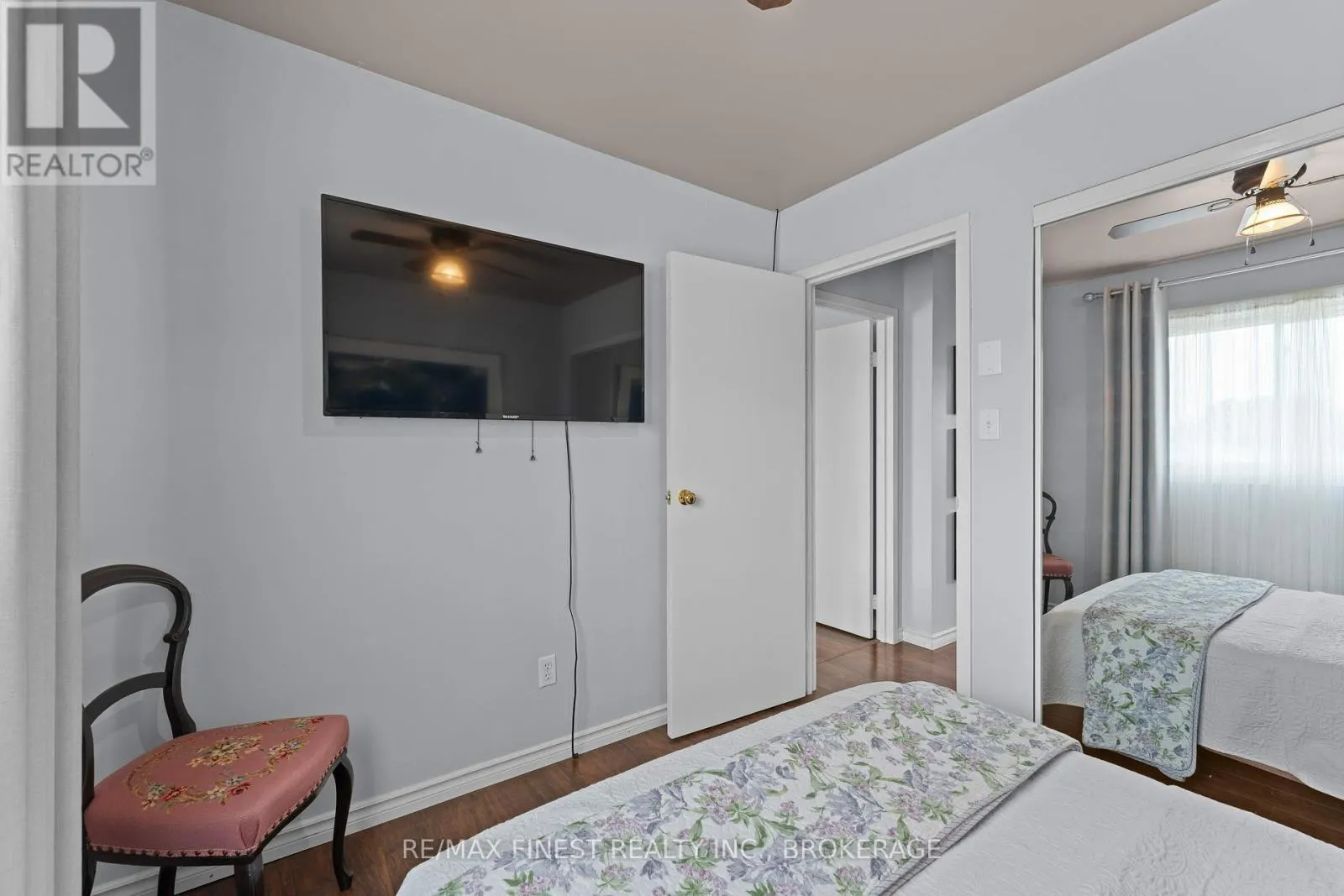 7 MEADOW LANE