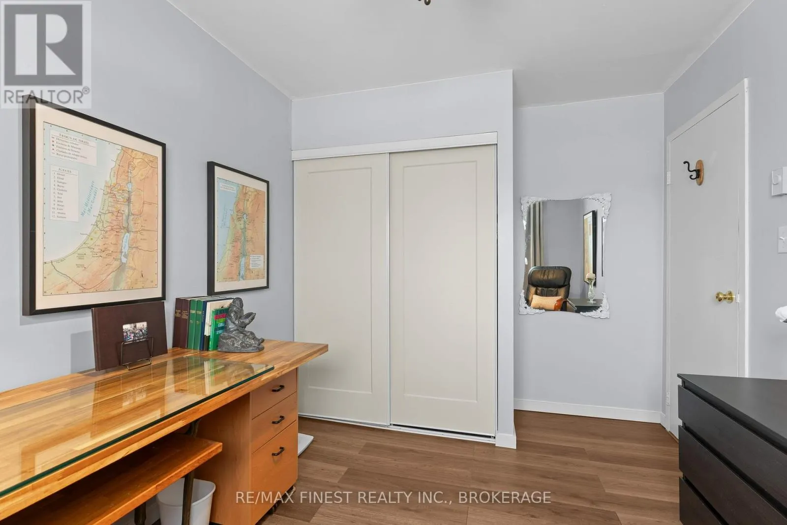 7 MEADOW LANE
