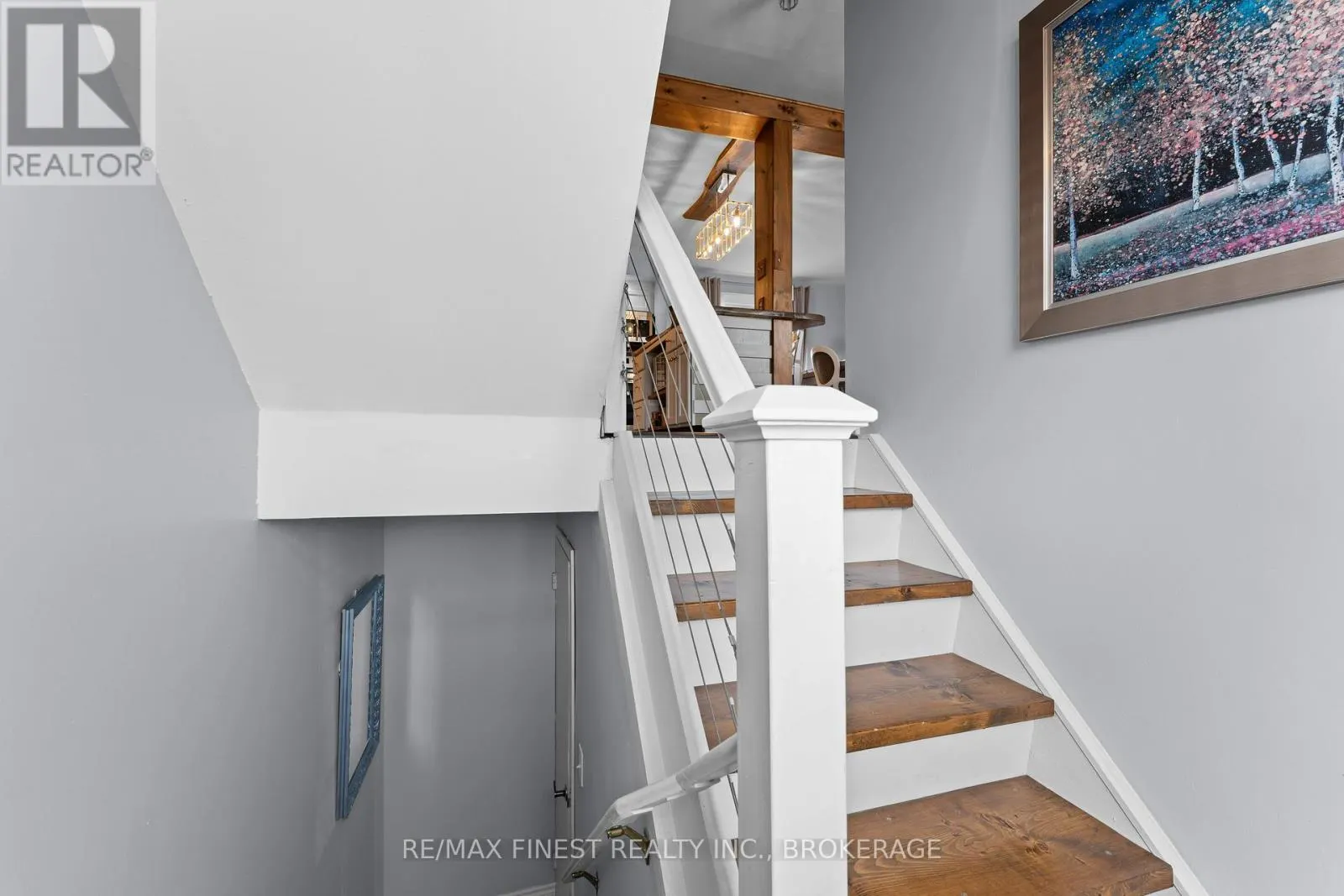 7 MEADOW LANE