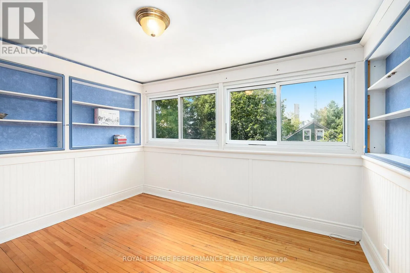 5 MINTO STREET