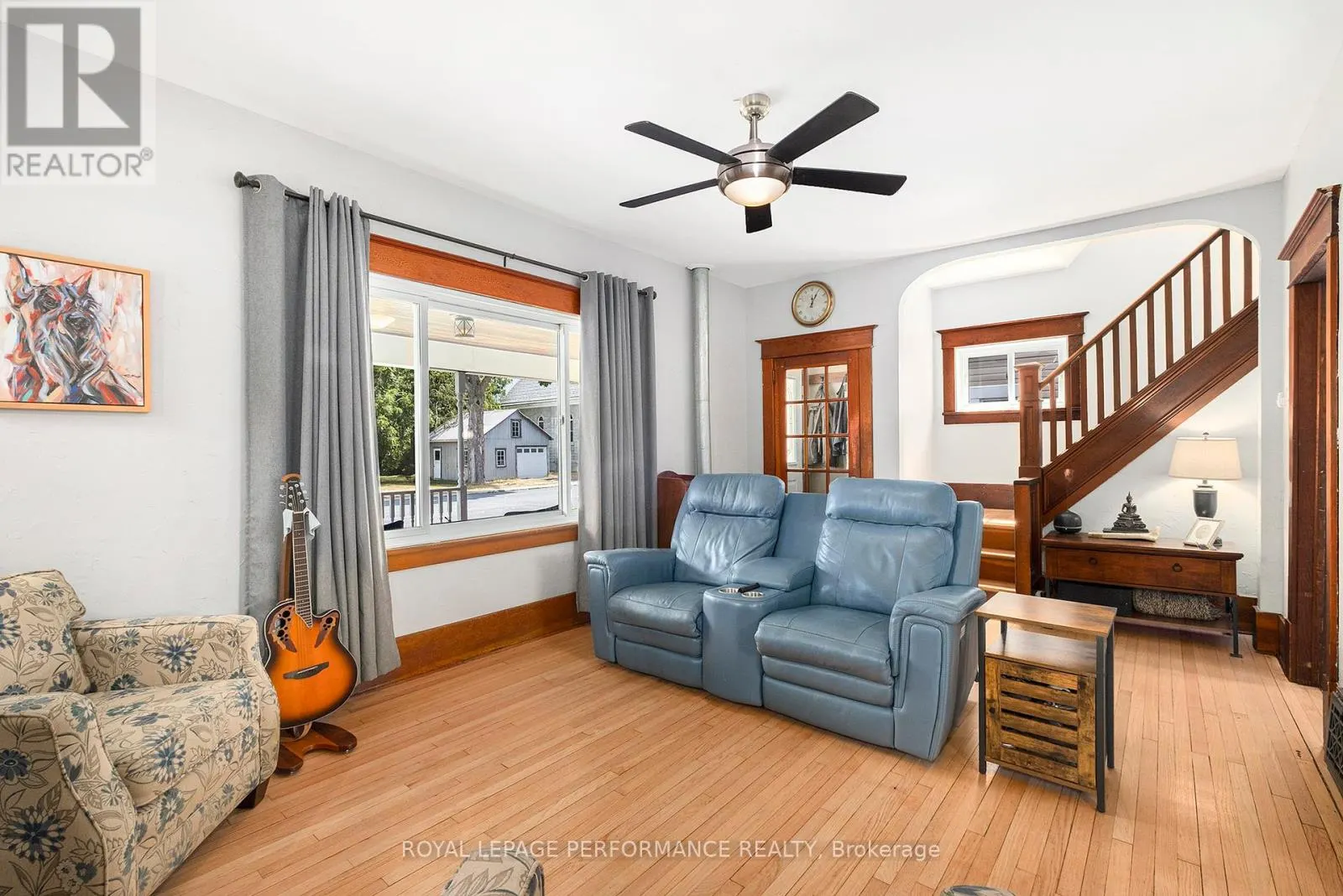 5 MINTO STREET