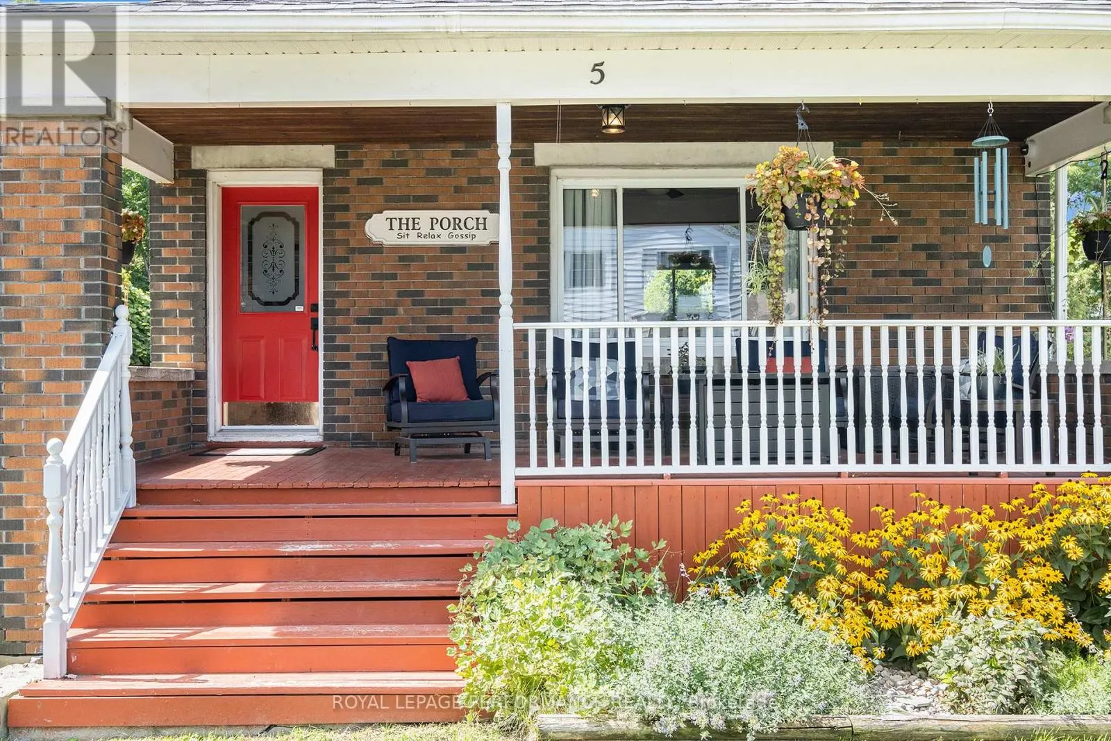 5 MINTO STREET