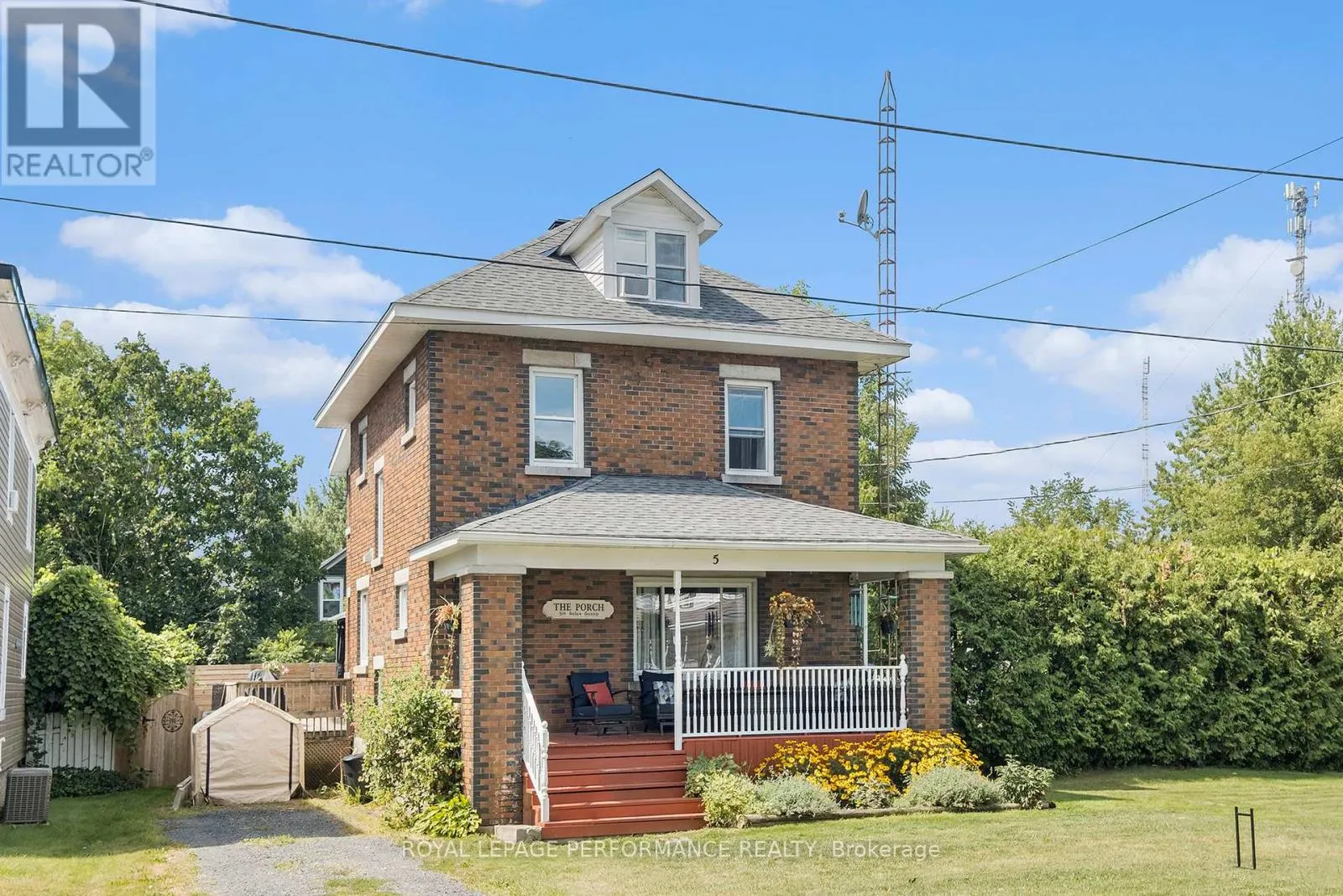 5 MINTO STREET