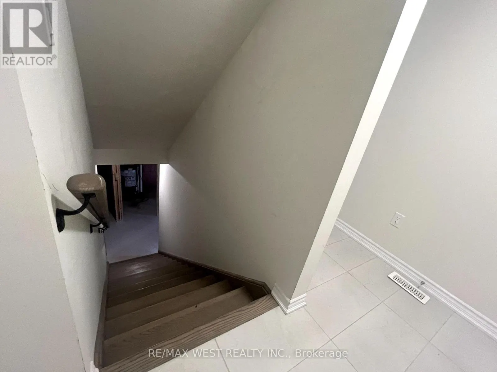88 STRICKLAND AVENUE