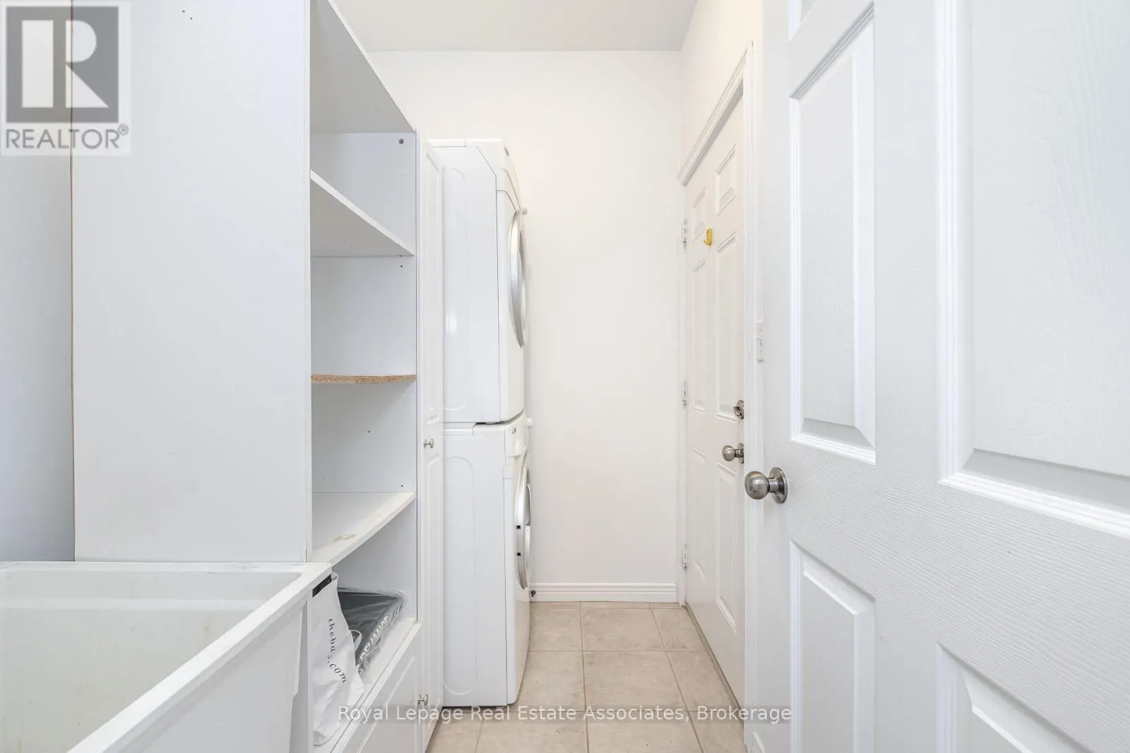 10 CORNFLOWER CRESCENT