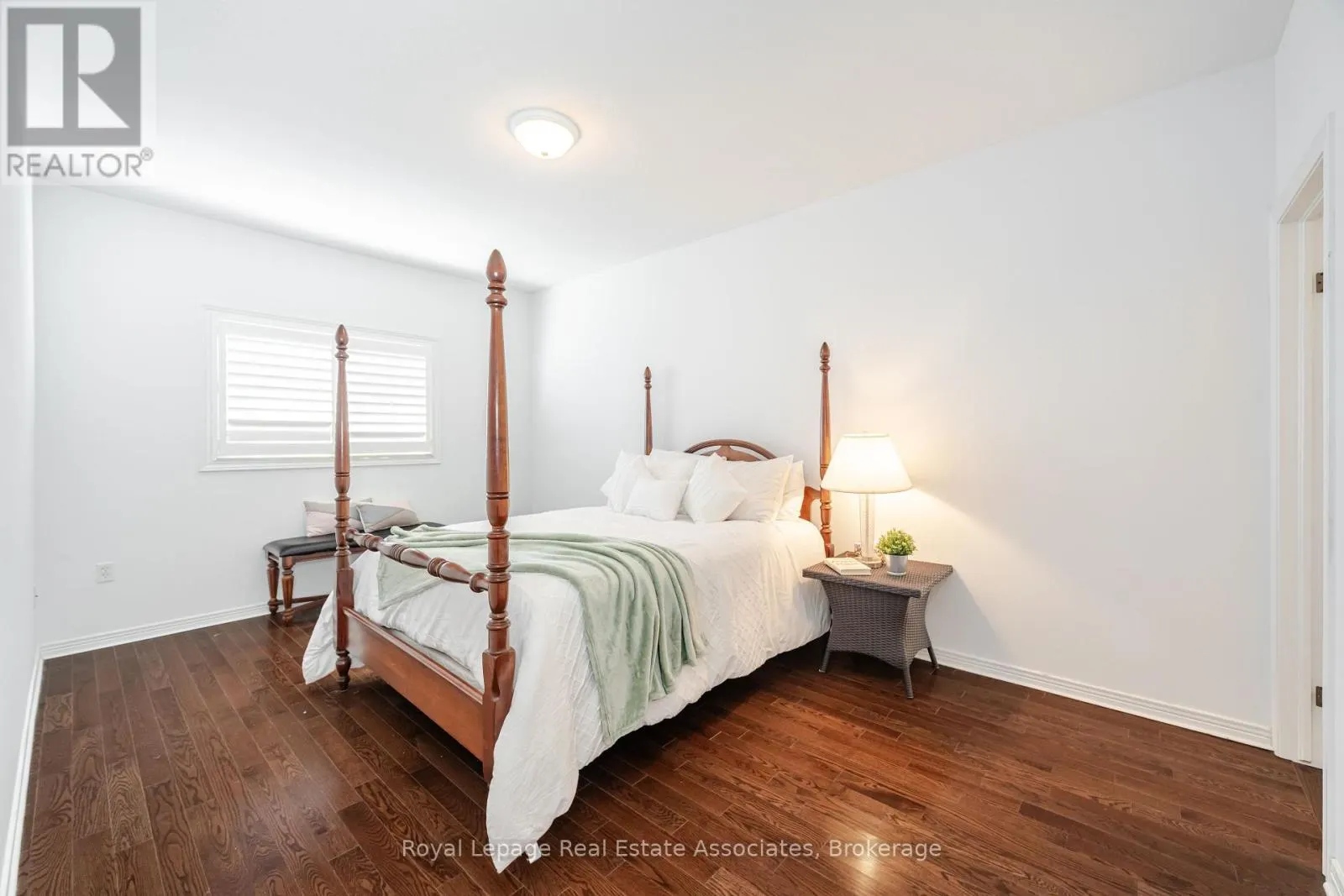 10 CORNFLOWER CRESCENT