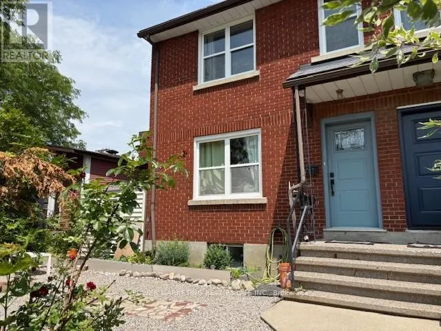 1047 HOLLINGTON STREET